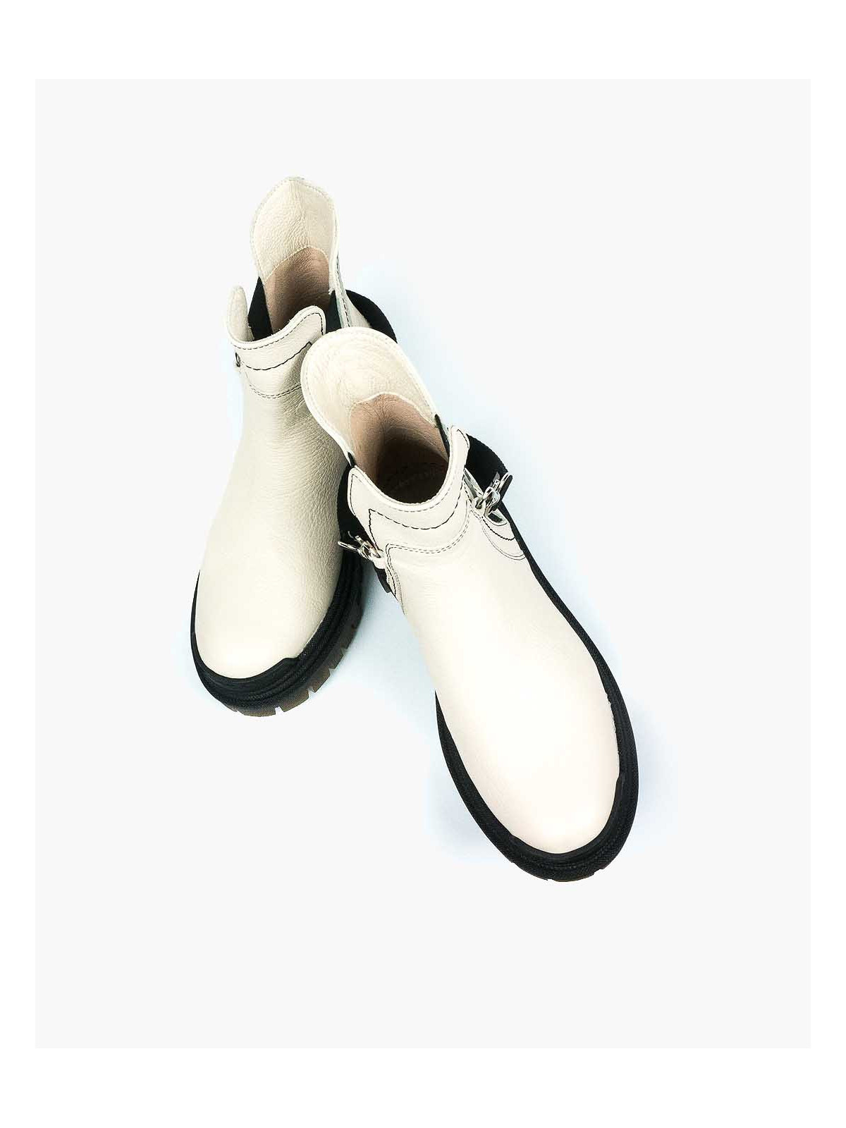 Beżowe trapery damskie skórzane