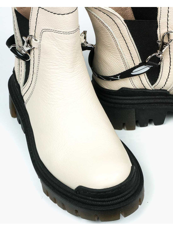 Beżowe trapery damskie skórzane