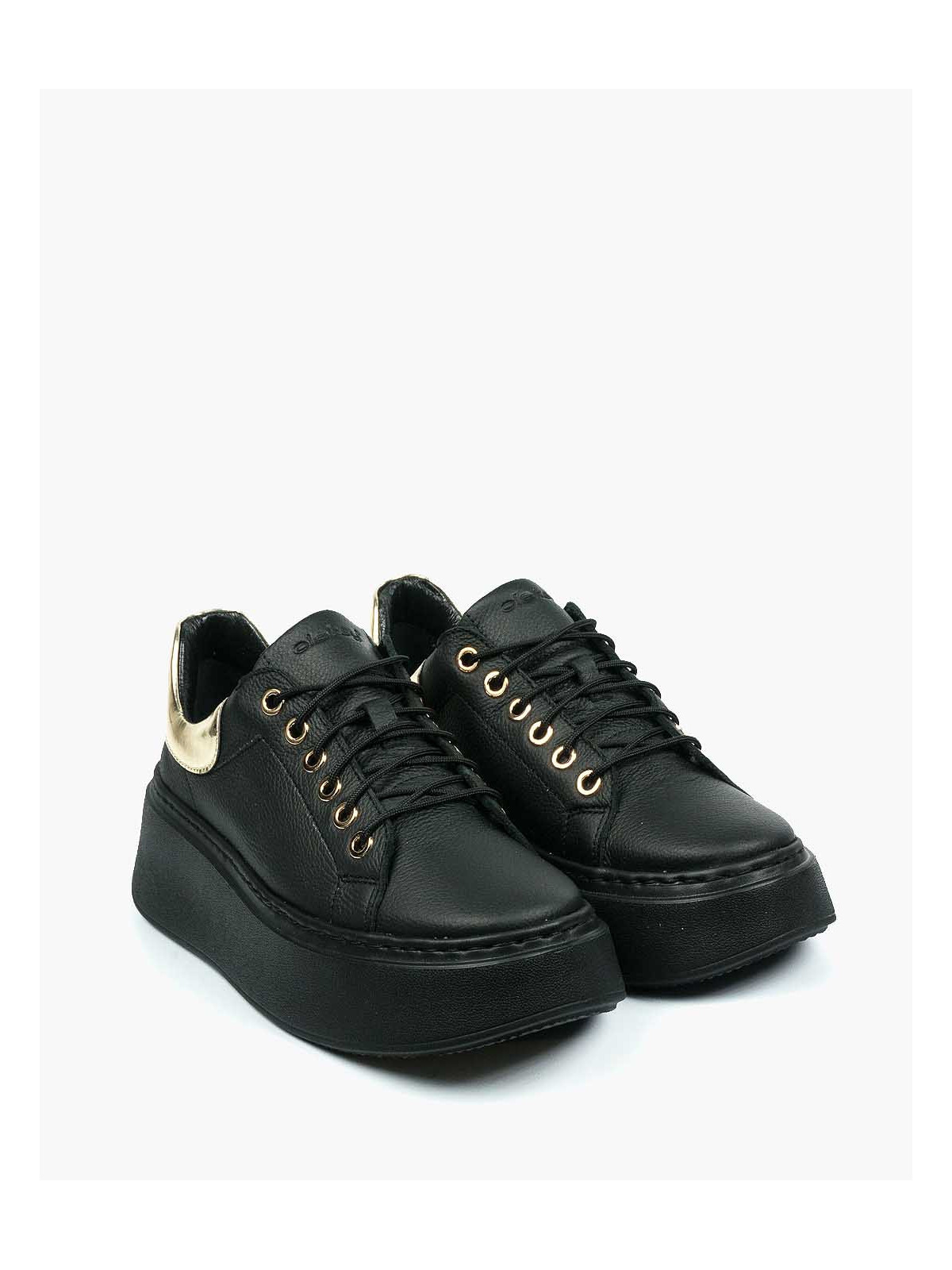 Czarne trampki damskie skórzane