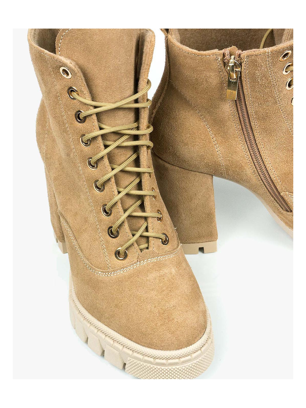 Beżowe botki damskie skórzane