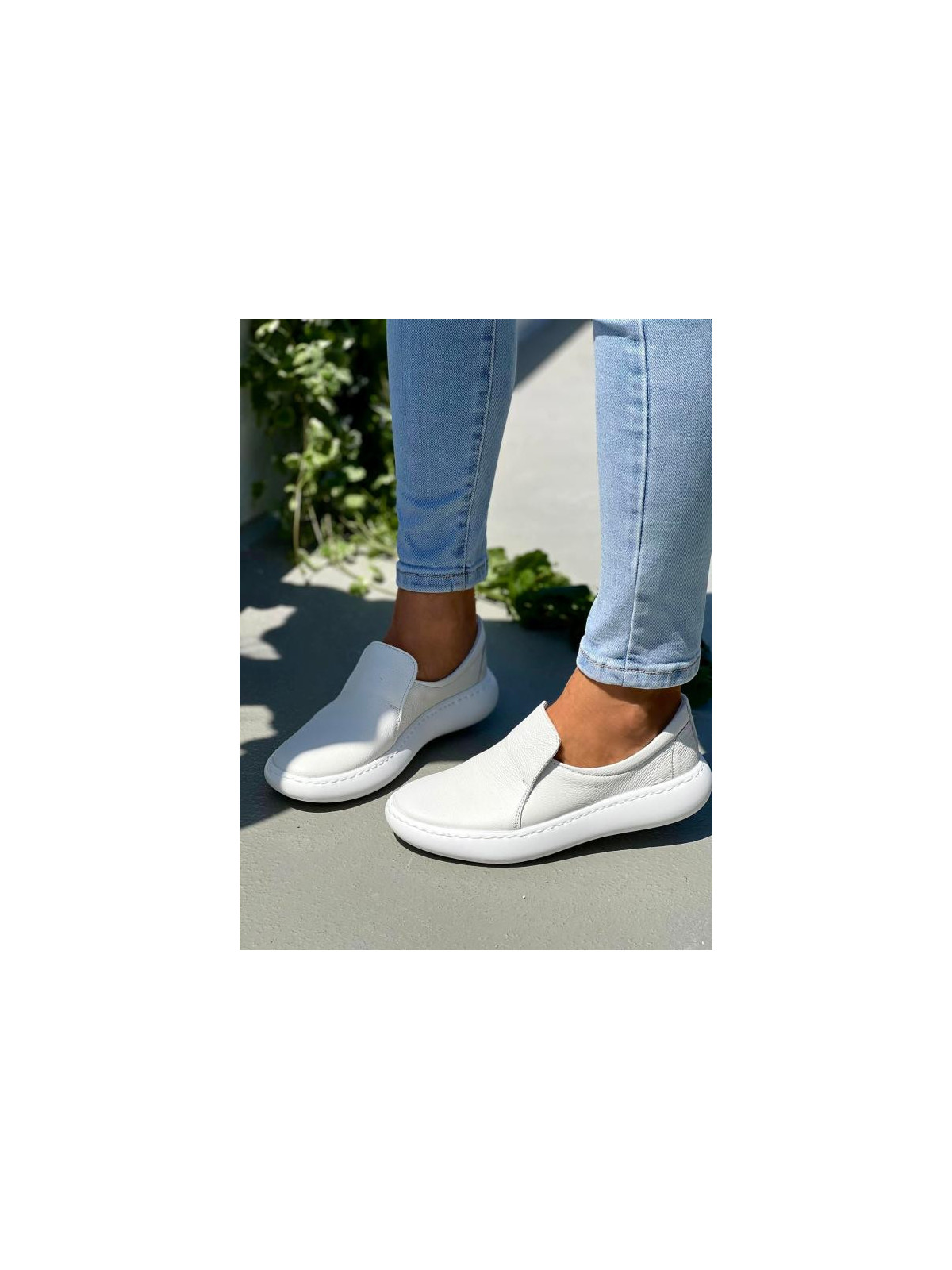 Białe półbuty damskie skórzane