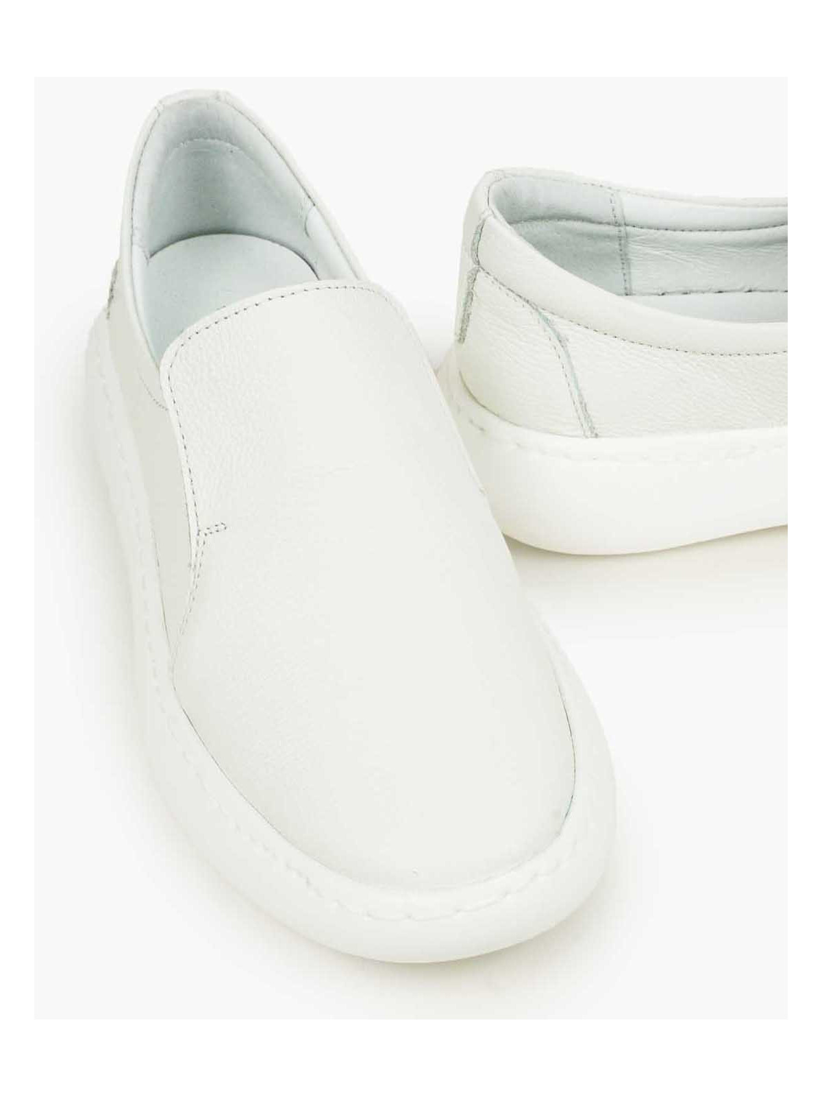 Białe półbuty damskie skórzane