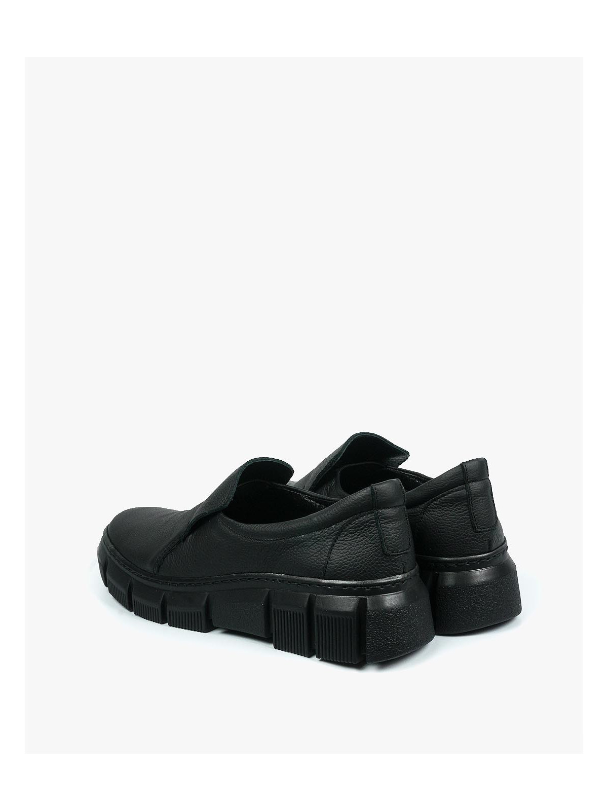 Czarne półbuty damskie skorzane