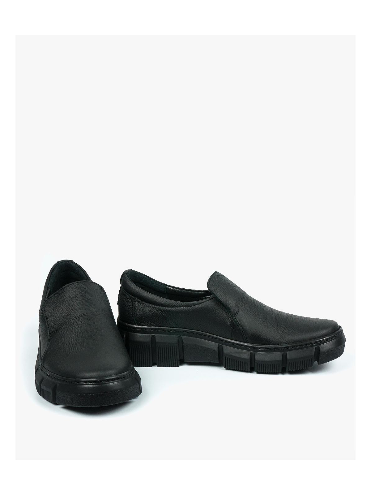 Czarne półbuty damskie skorzane