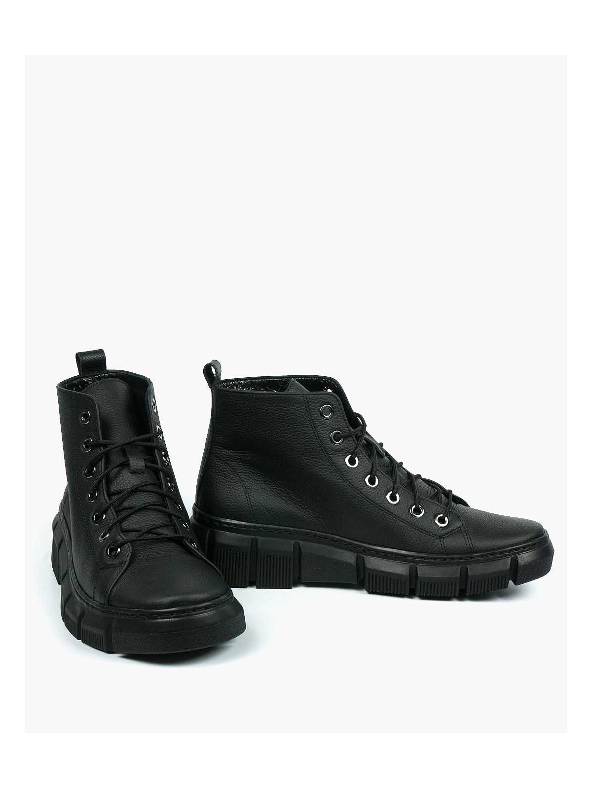 Czarne trampki damskie skórzane