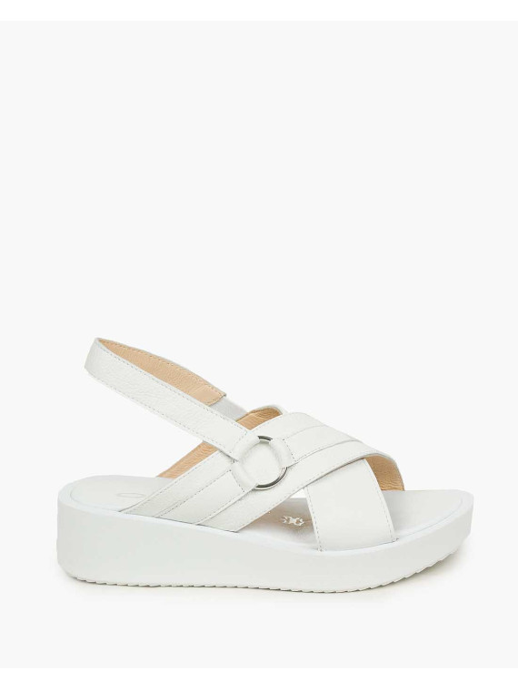 Białe sandały damskie skórzane