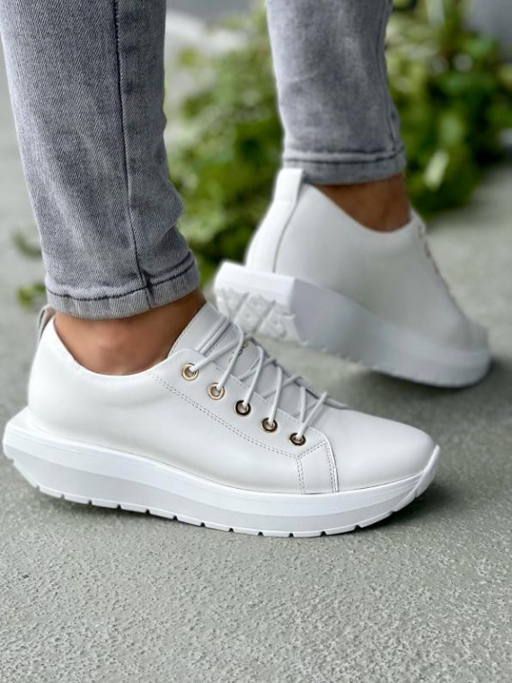 Białe adidasy damskie skórzane