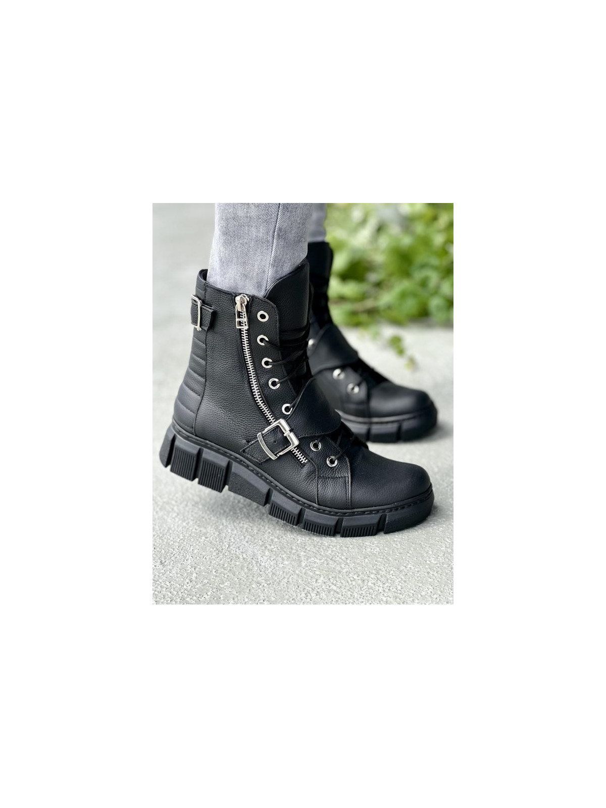 Czarne botki damskie skórzane