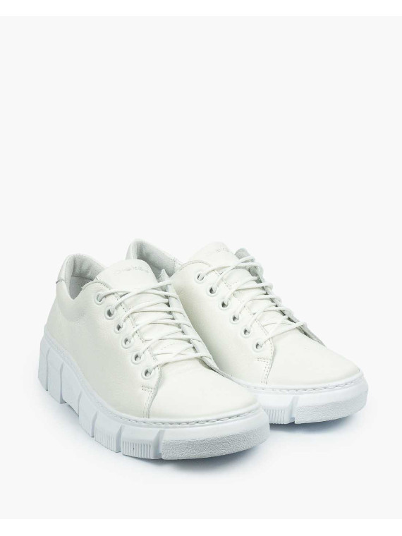 Białe trampki damskie skórzane