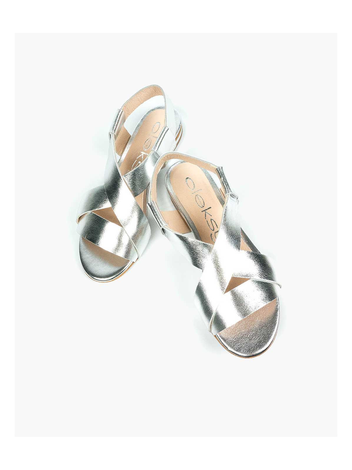 Srebrne sandały damskie skórzane