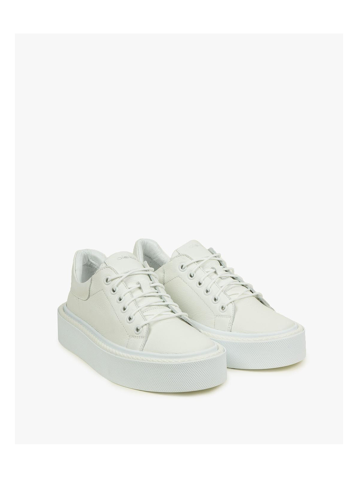 Białe trampki damskie skórzane