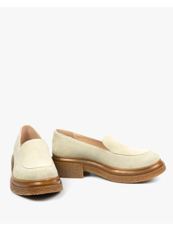 Beżowe mokasyny damskie skórzane