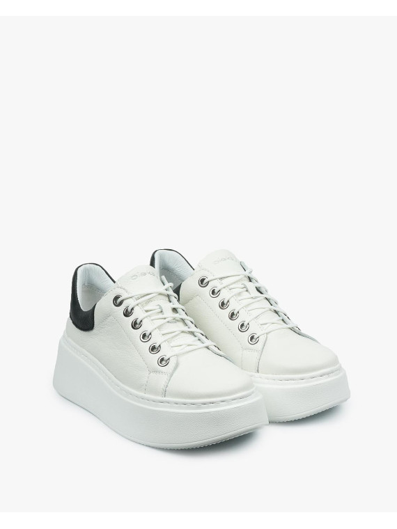 Białe trampki damskie skórzane