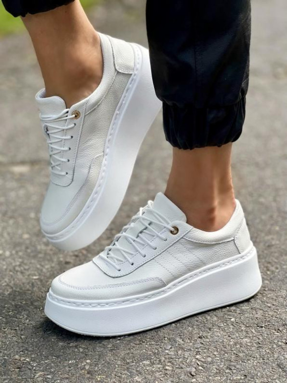 Białe trampki damskie skórzane