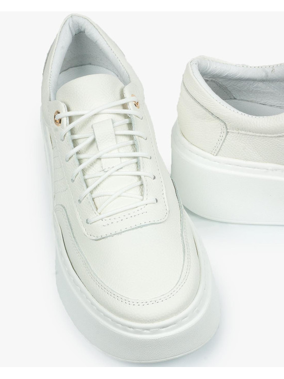 Białe trampki damskie skórzane