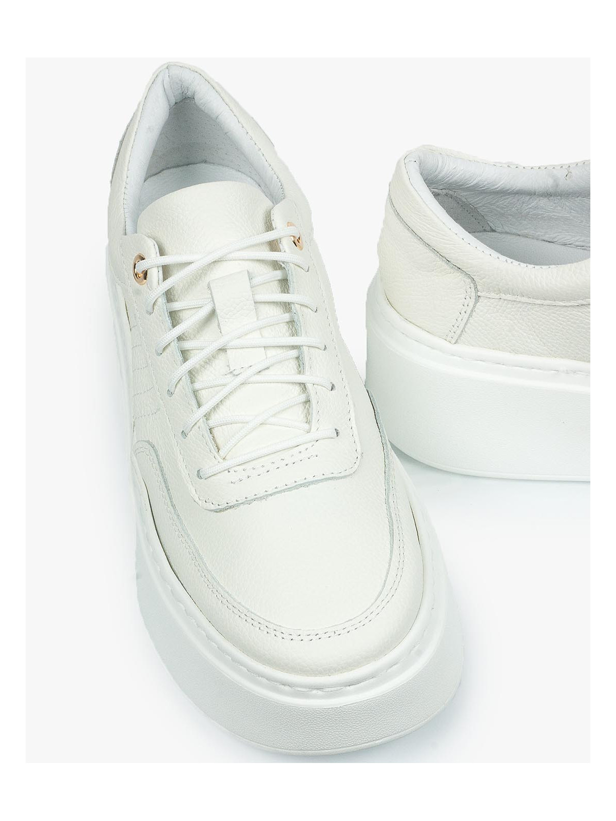 Białe trampki damskie skórzane