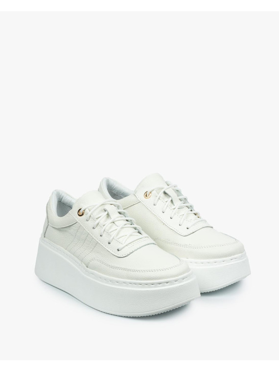 Białe trampki damskie skórzane