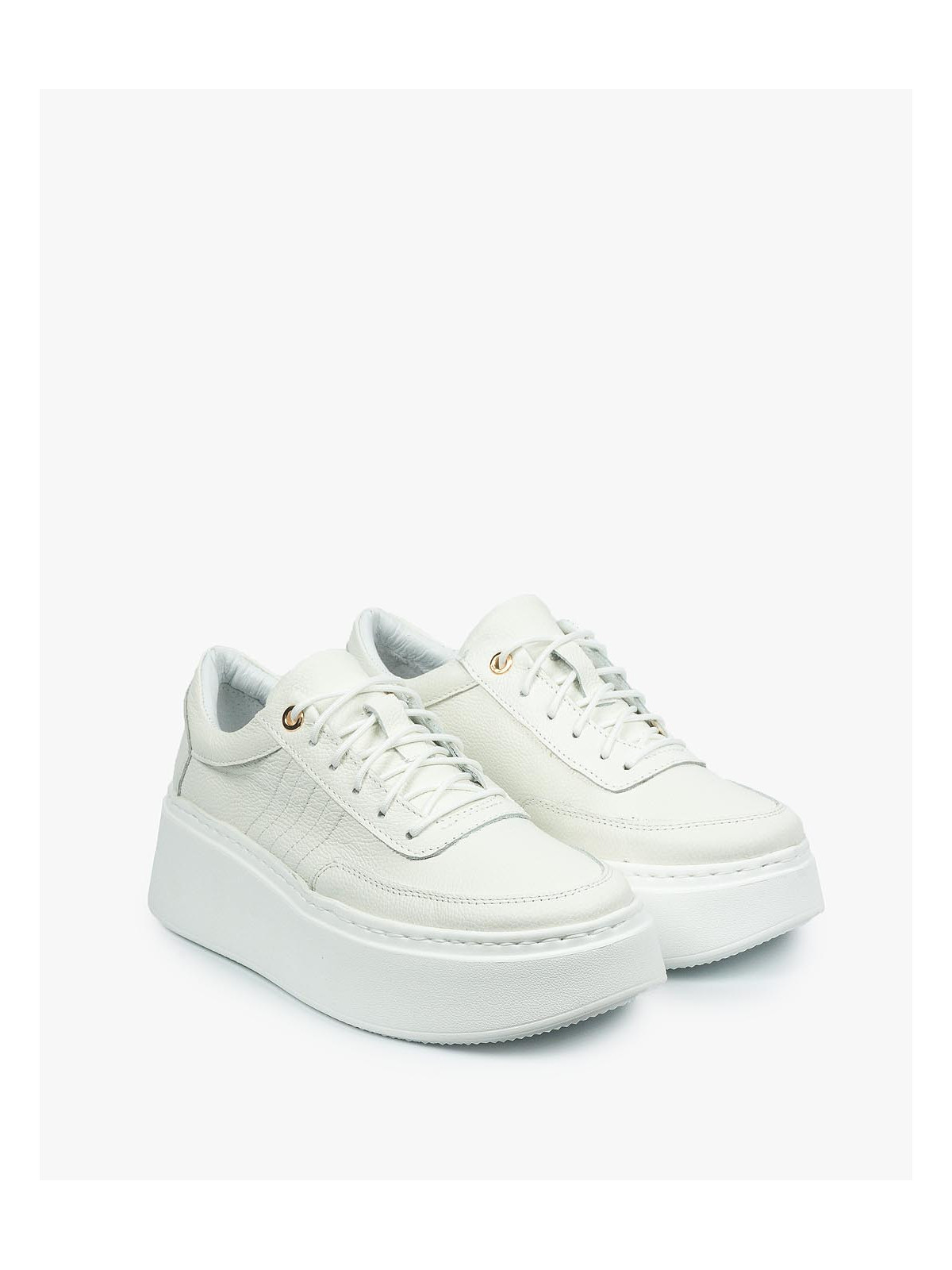 Białe trampki damskie skórzane