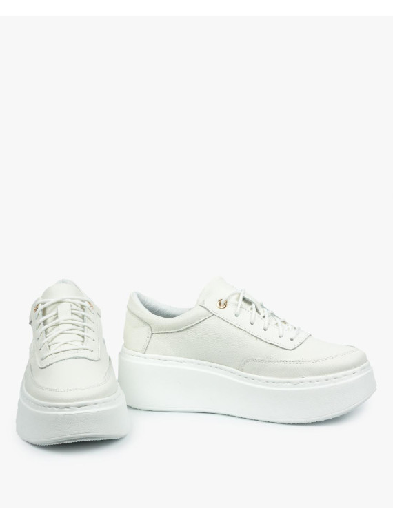 Białe trampki damskie skórzane