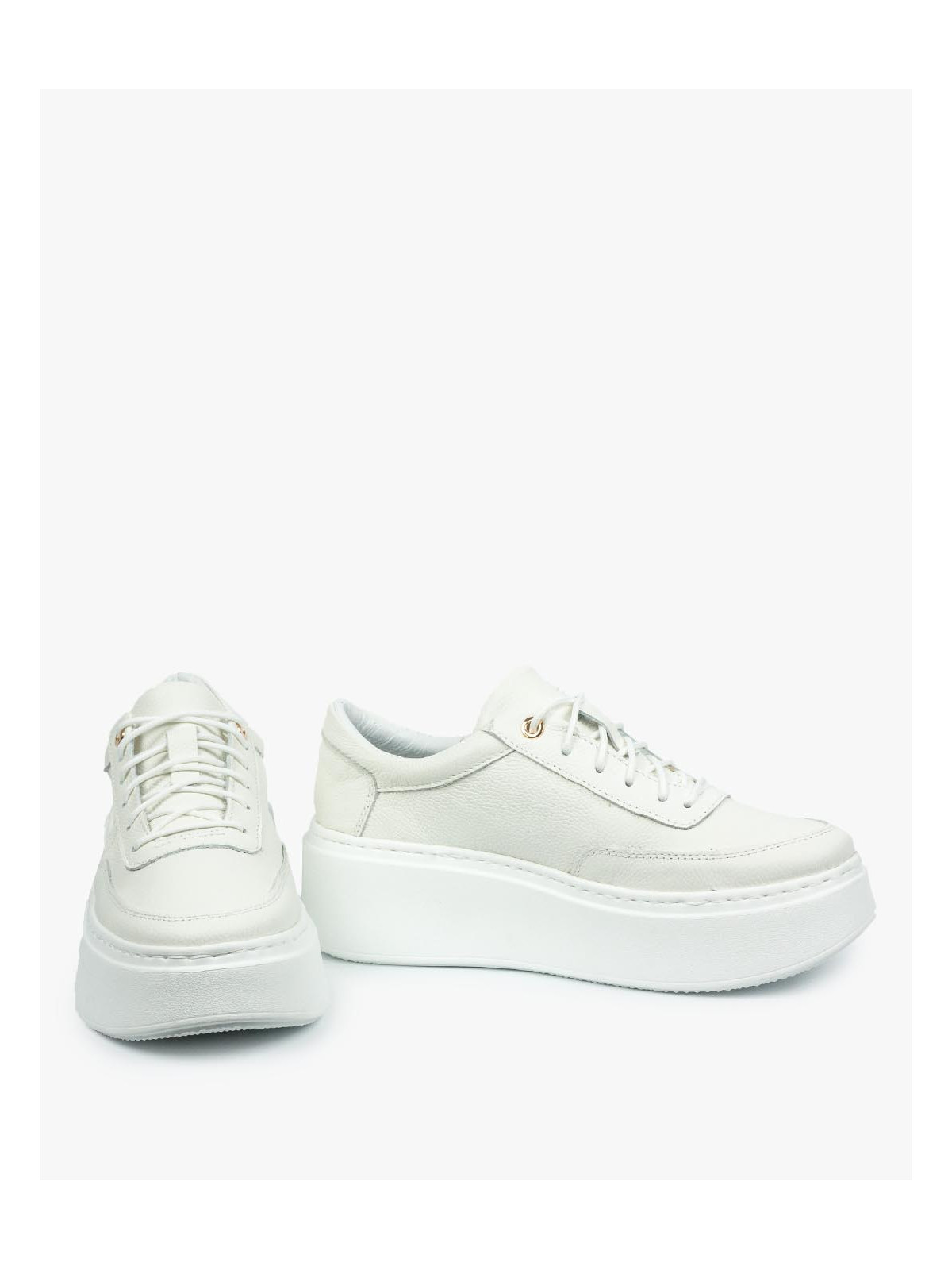 Białe trampki damskie skórzane