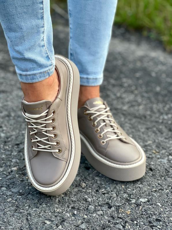 Brązowe trampki damskie skórzane