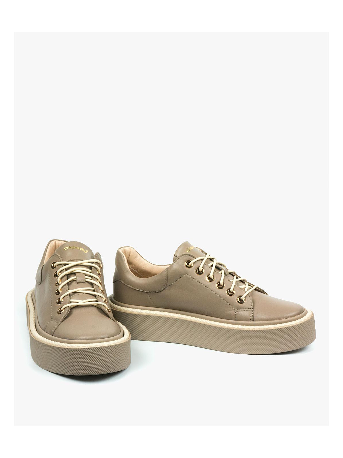 Brązowe trampki damskie skórzane