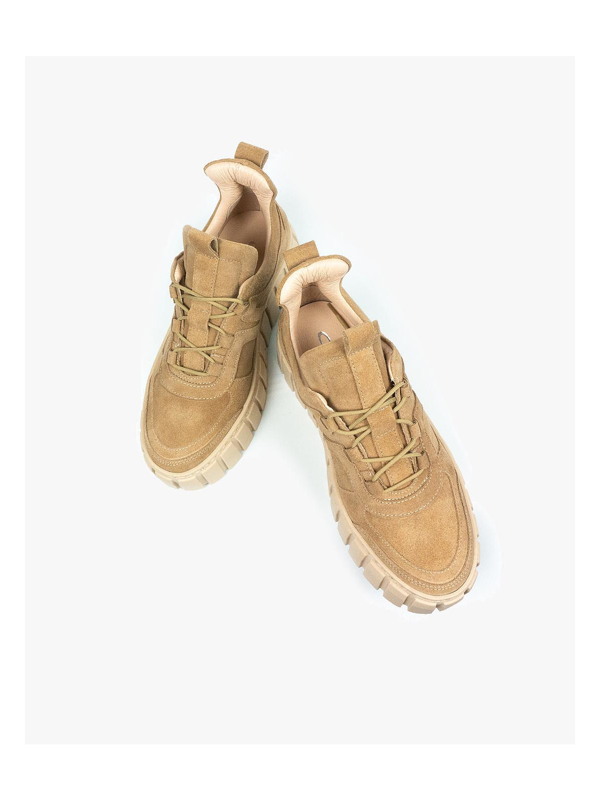 Beżowe trampki damskie skórzane