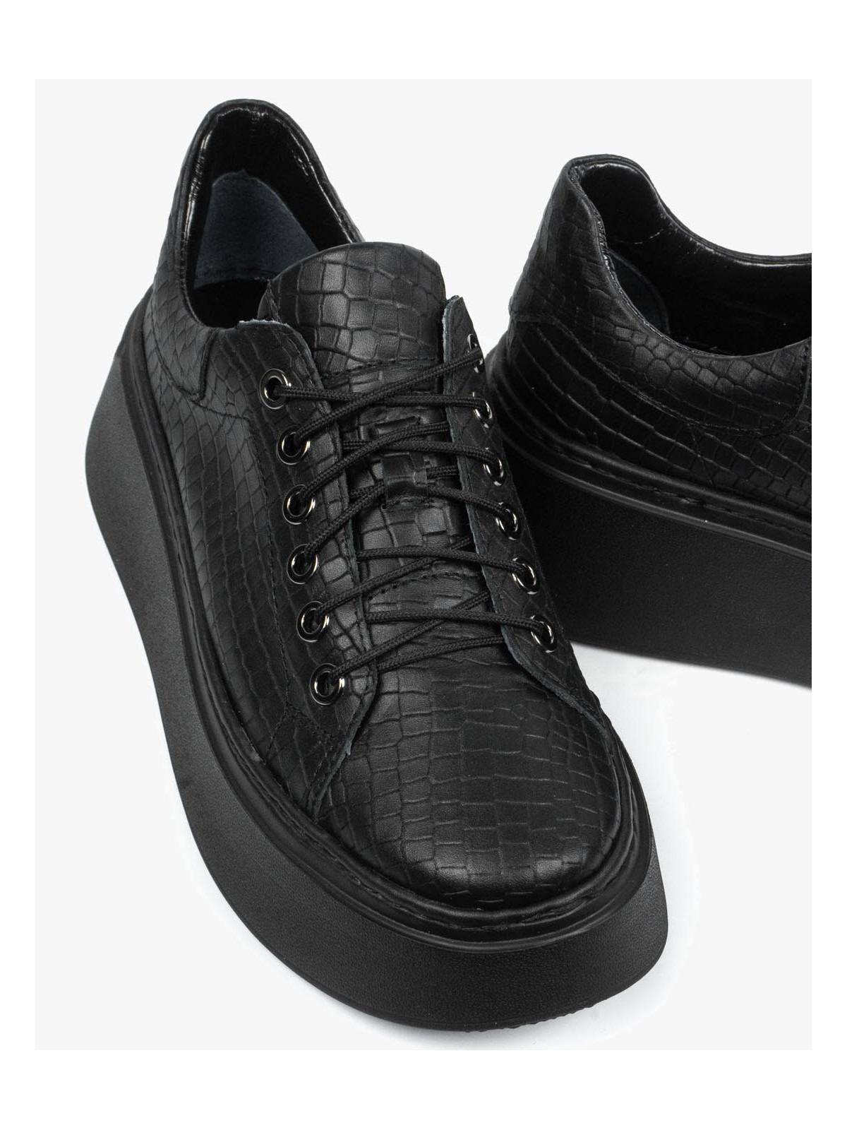 Czarne trampki damskie skórzane