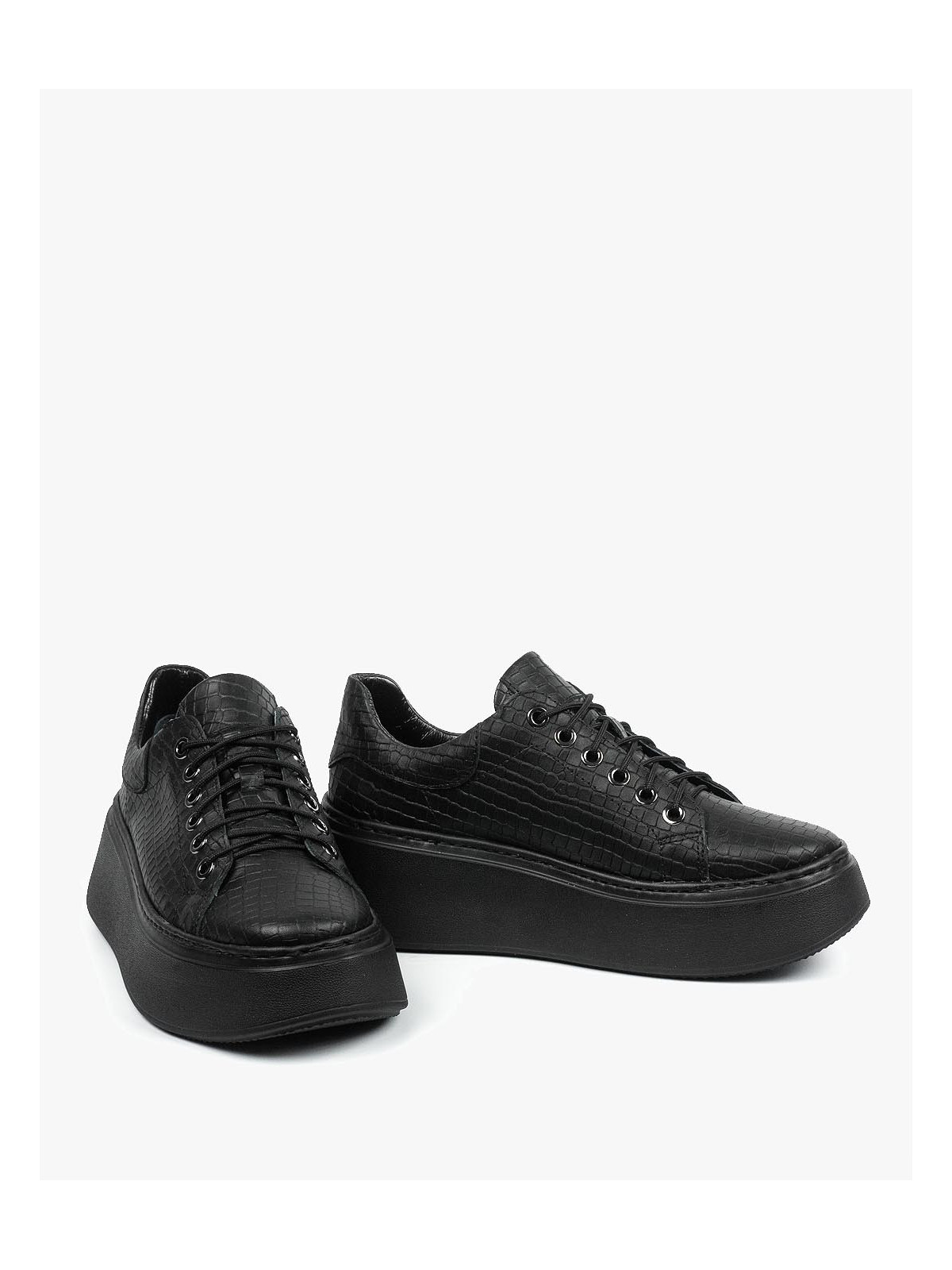 Czarne trampki damskie skórzane