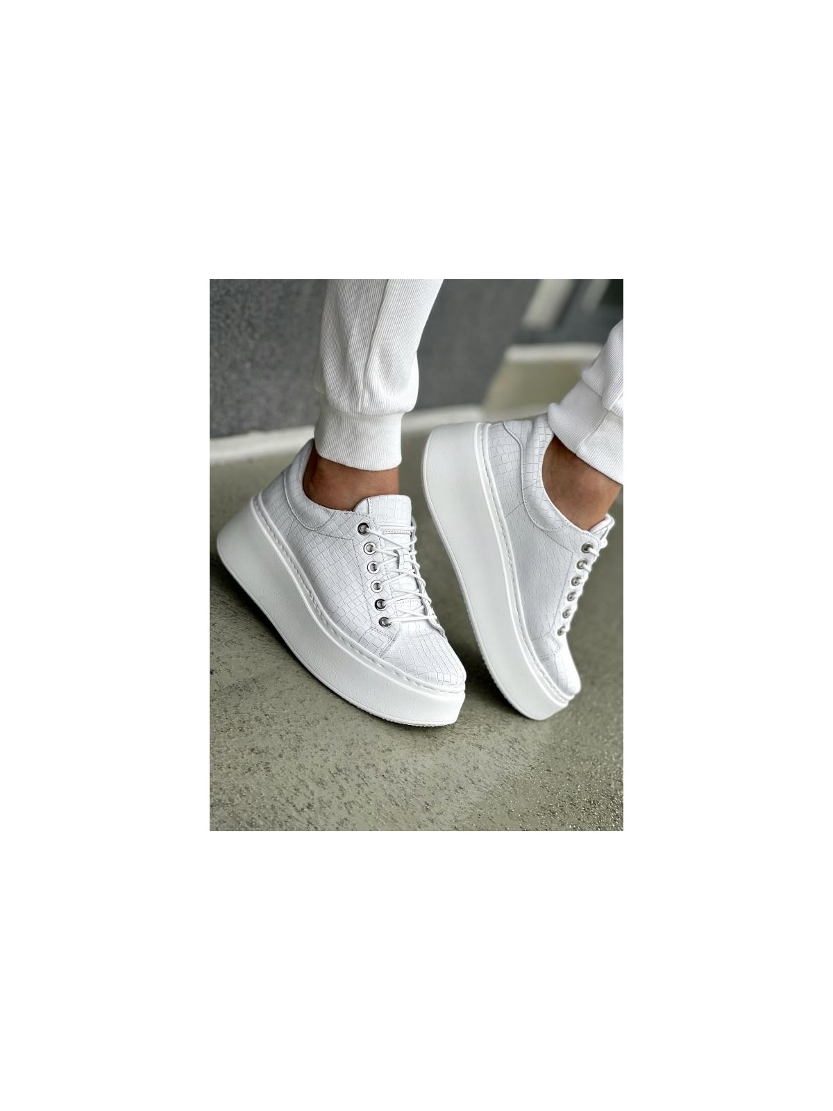 Białe trampki damskie skórzane