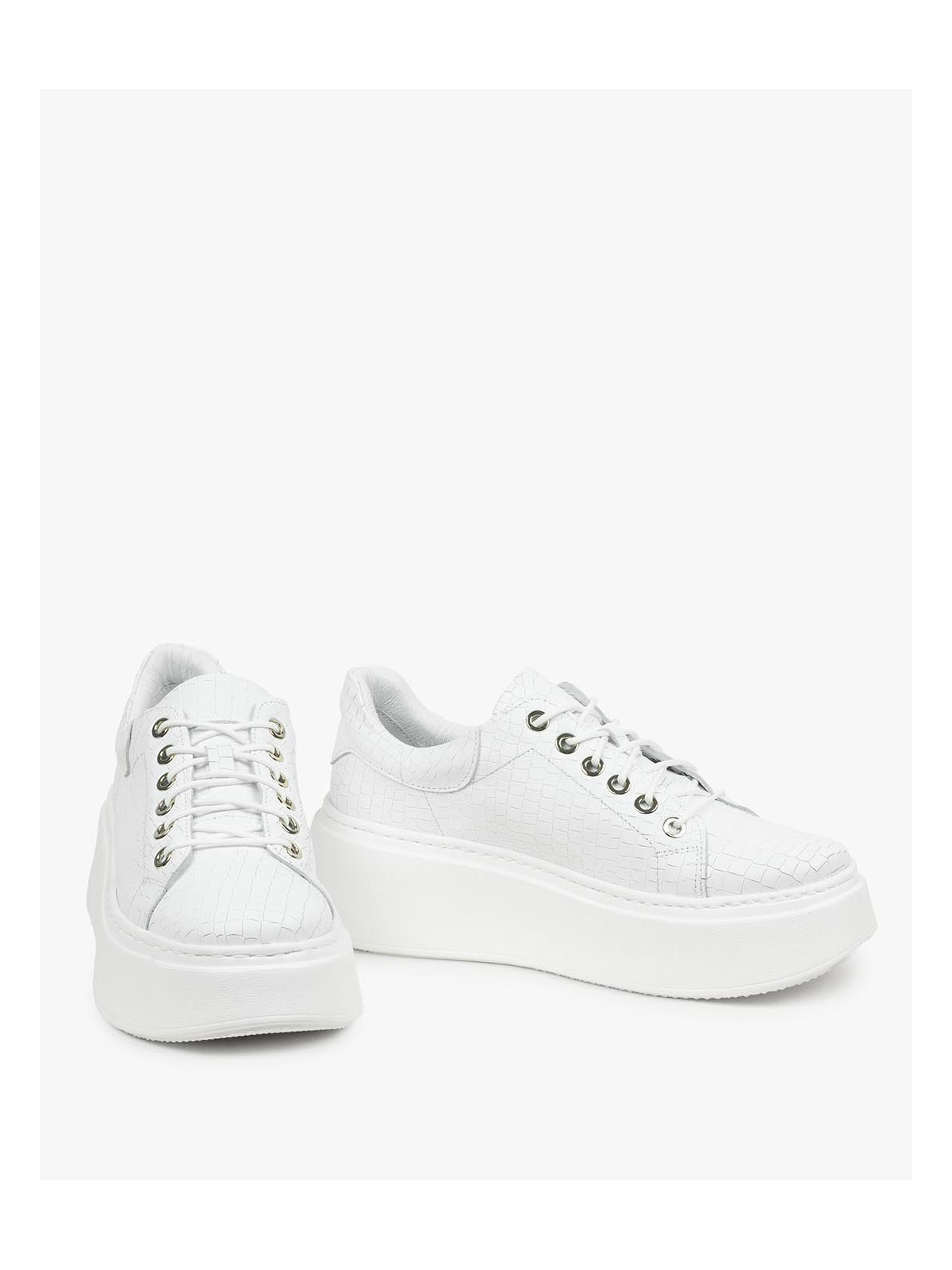 Białe trampki damskie skórzane