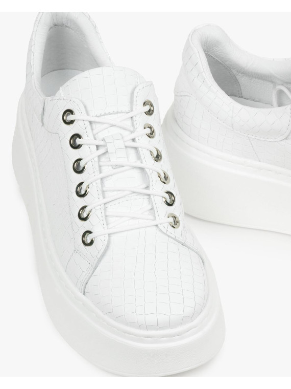 Białe trampki damskie skórzane