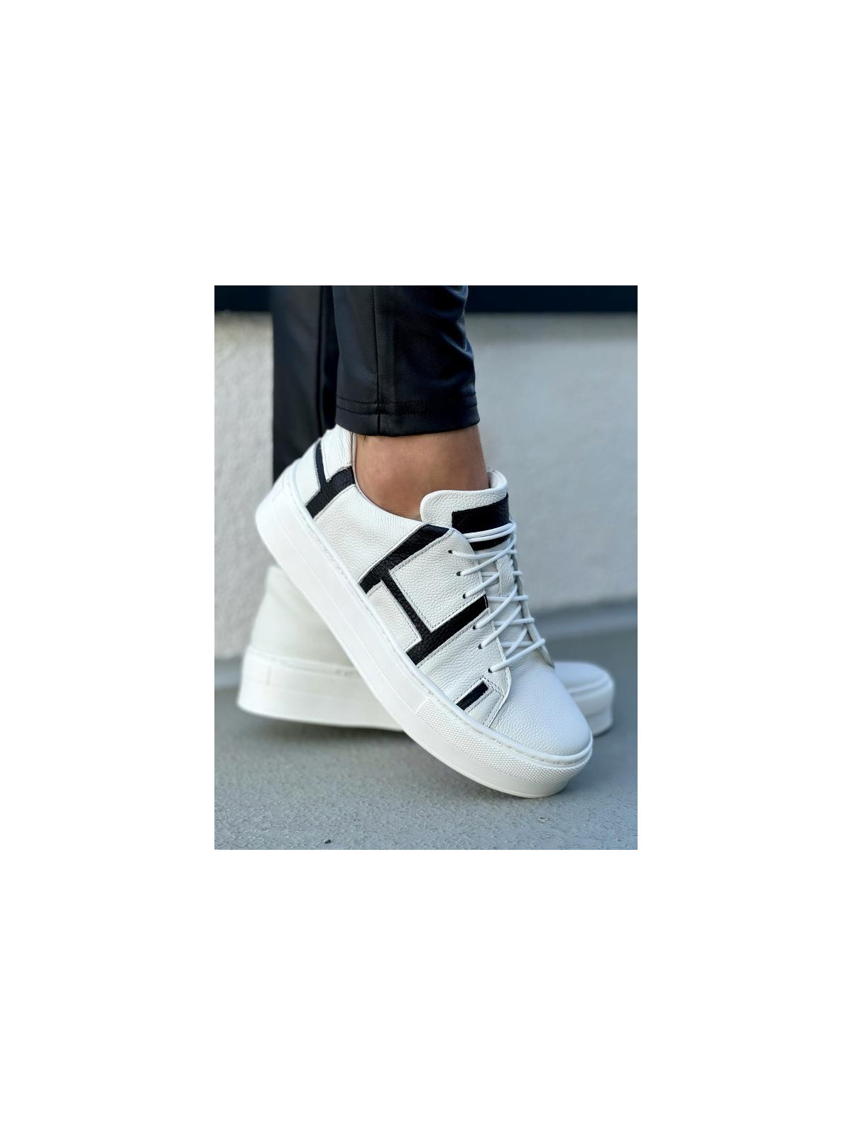 Białe trampki damskie skórzane