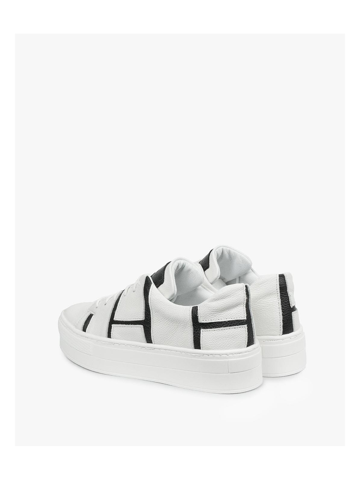 Białe trampki damskie skórzane