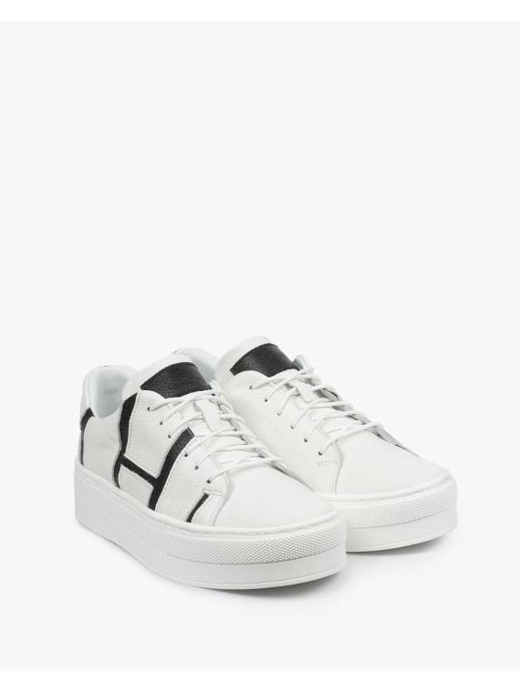 Białe trampki damskie skórzane