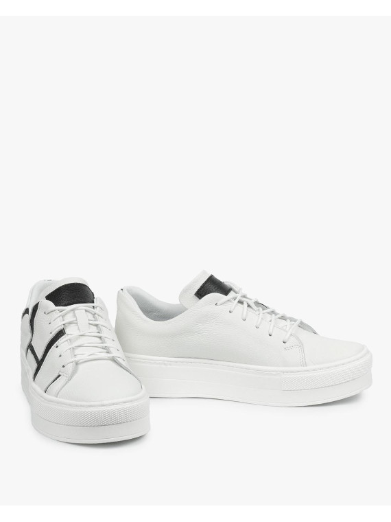 Białe trampki damskie skórzane