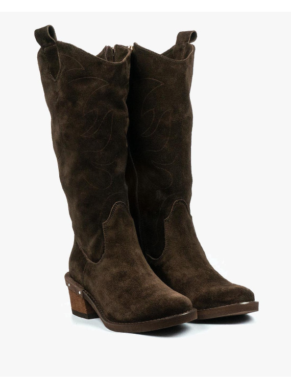 Brązowe kozaki damskie skórzane