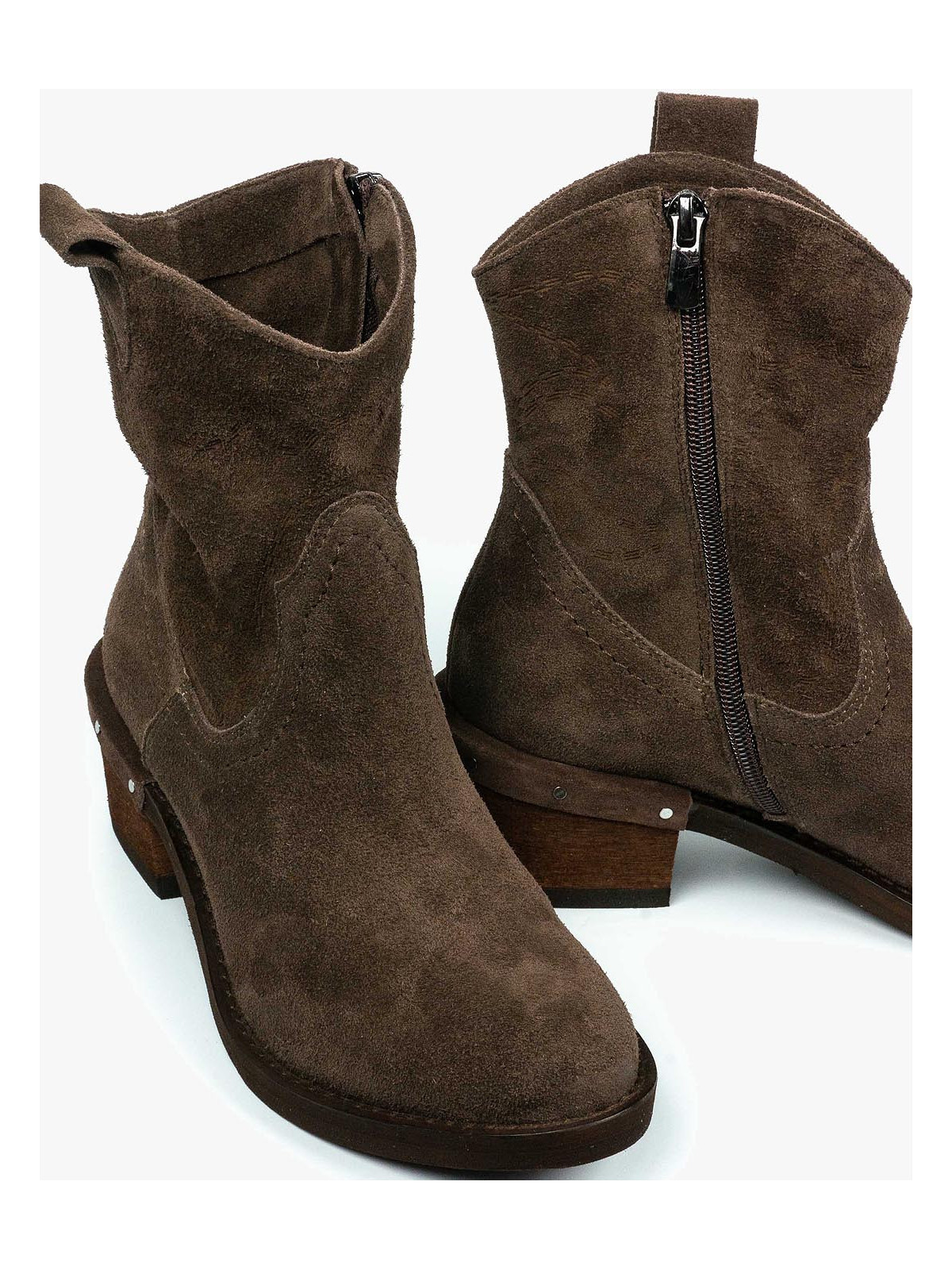 Brązowe botki damskie skórzane