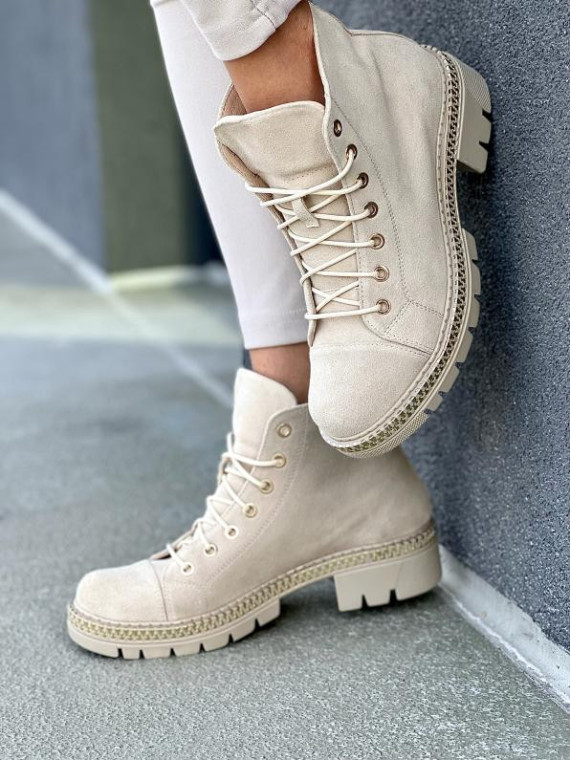 Beżowe trapery damskie skórzane