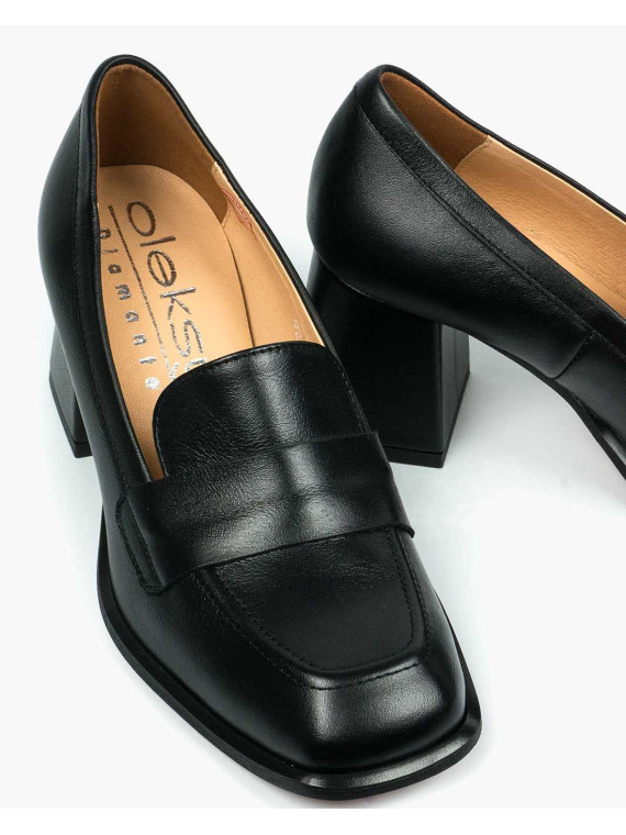 Czarne półbuty damskie skorzane