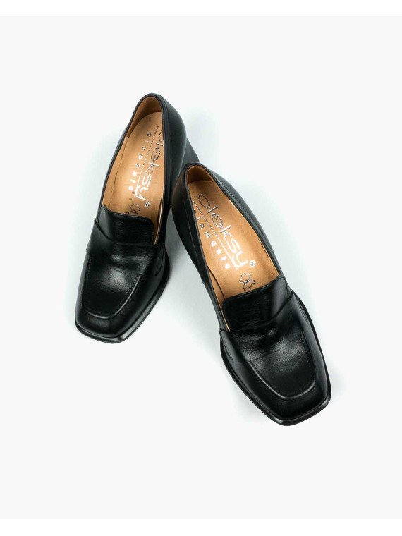 Czarne półbuty damskie skorzane