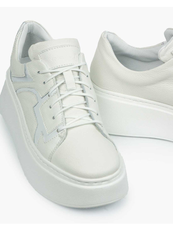 Białe trampki damskie skórzane