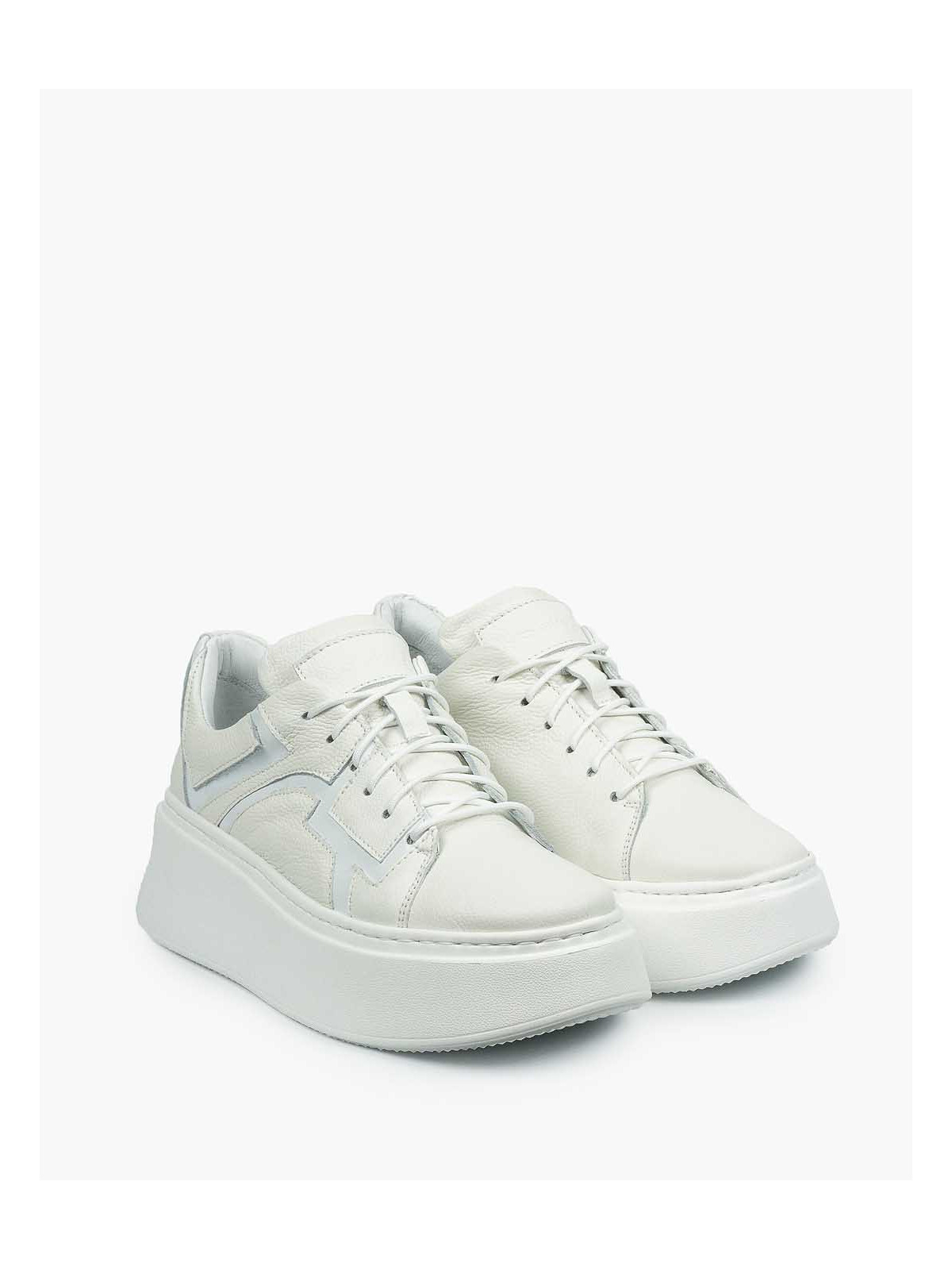 Białe trampki damskie skórzane