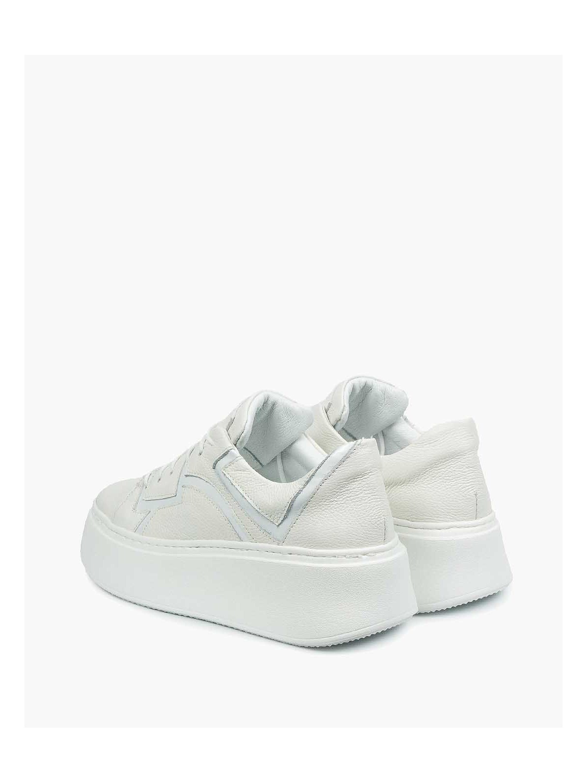 Białe trampki damskie skórzane