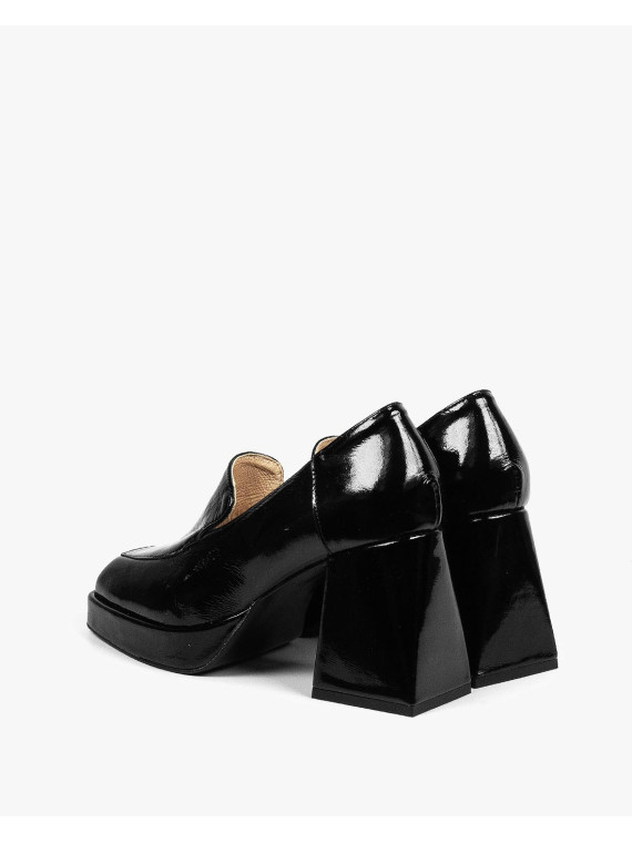 Czarne półbuty damskie skorzane