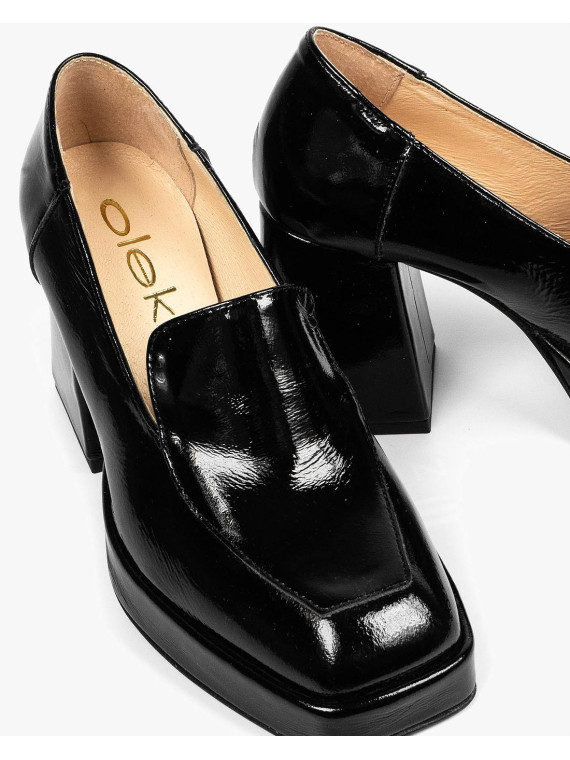 Czarne półbuty damskie skorzane