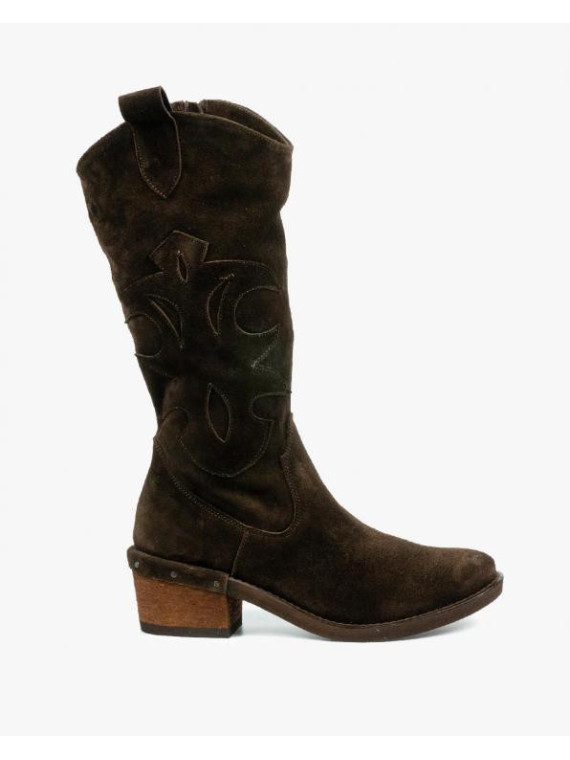 Brązowe kozaki damskie skórzane