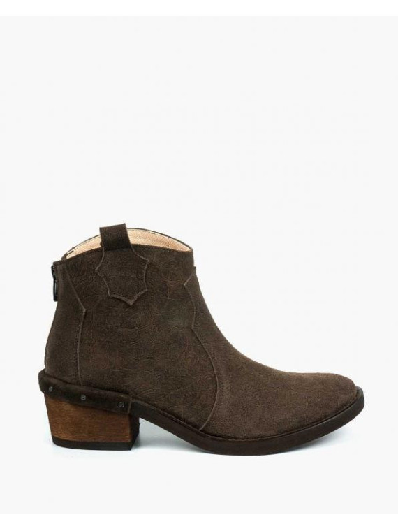 Brązowe botki damskie skórzane