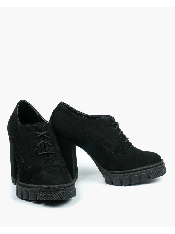 Czarne półbuty damskie skorzane