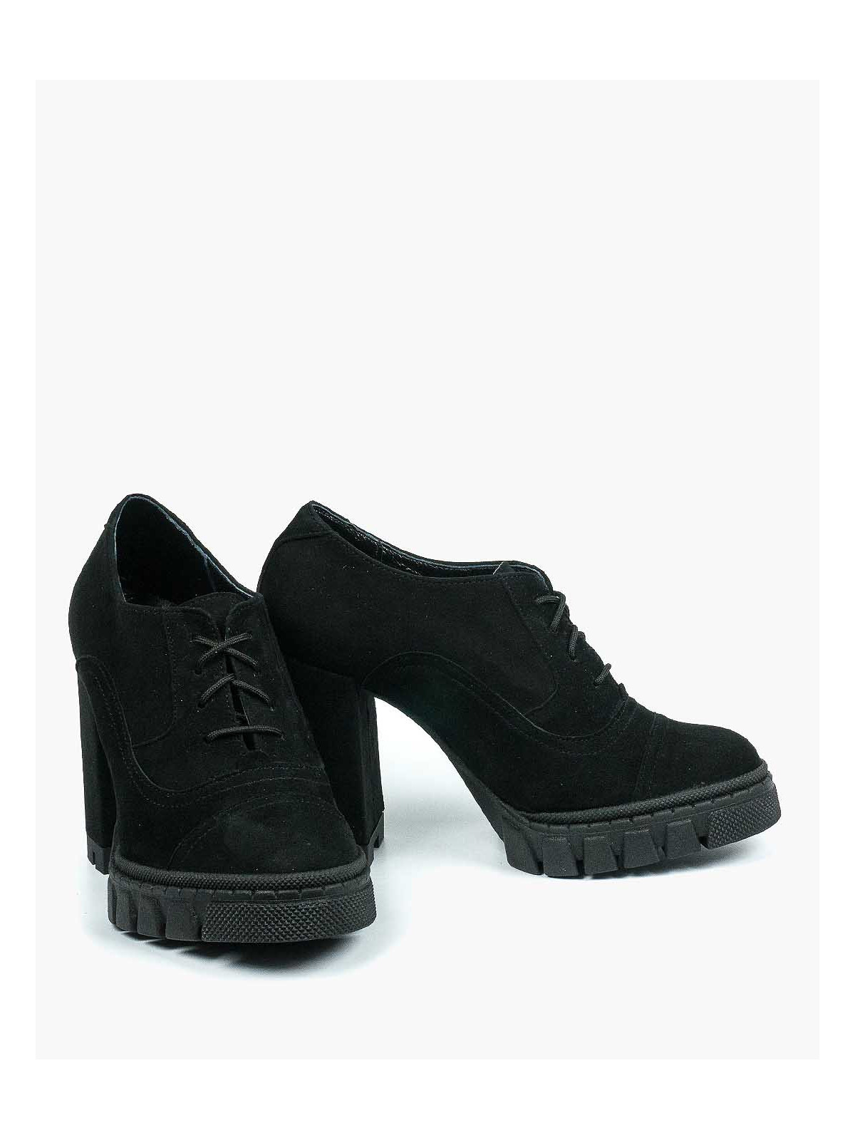 Czarne półbuty damskie skorzane